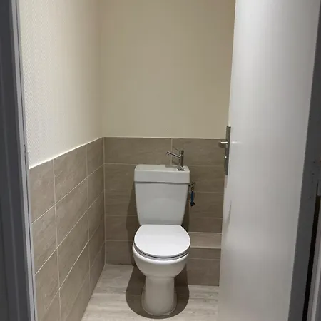 Appartement Appt Ideal Groupes, Prox Eurexpo