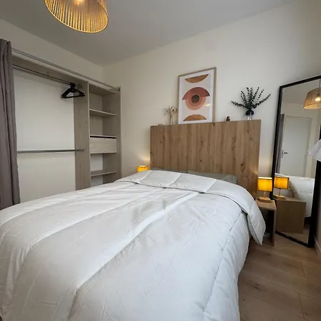 Appt Ideal Groupes, Prox Eurexpo * Сен-Приест